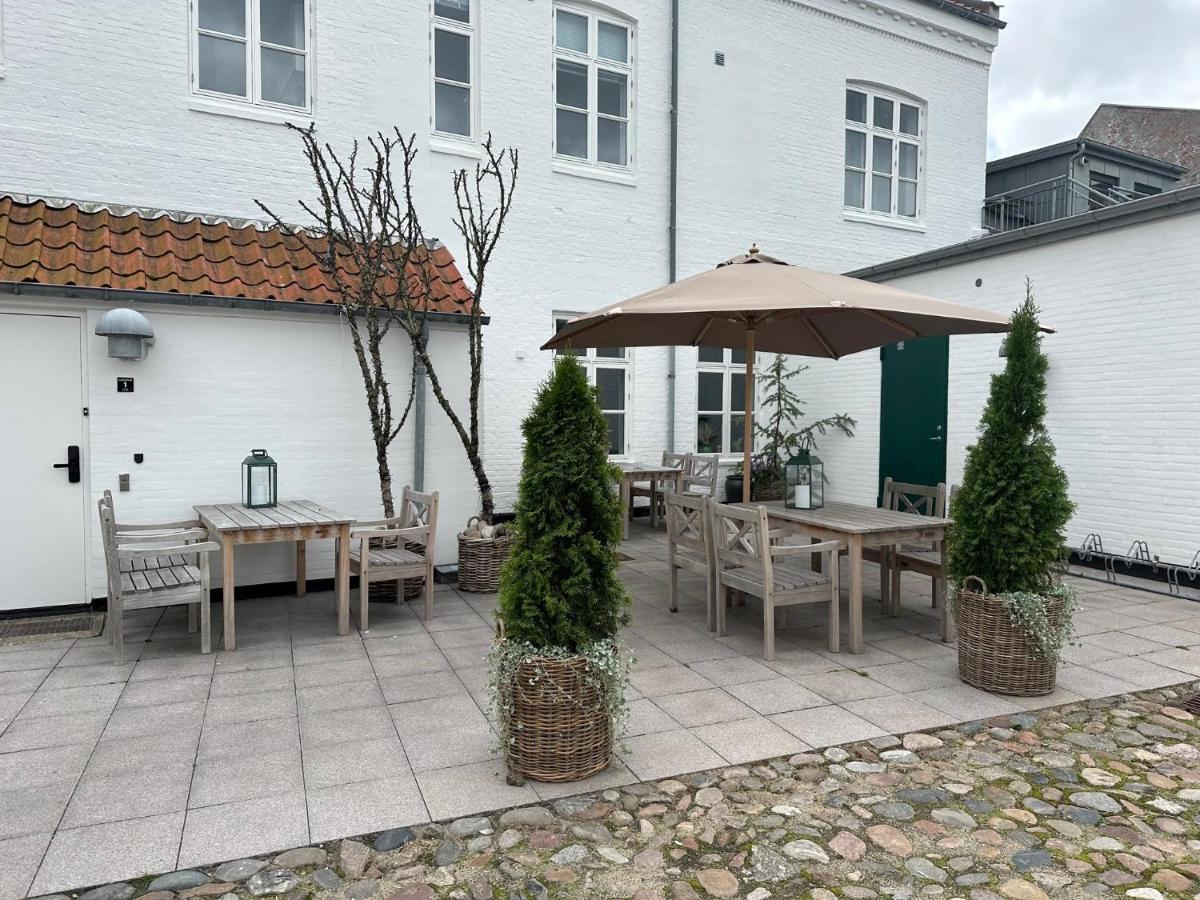 Hotel Steenbergs Nykobing Mors Exterior photo